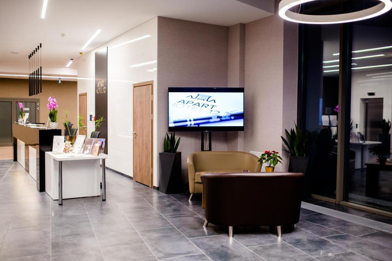 Apart Hotel 12 Жешув Экстерьер фото