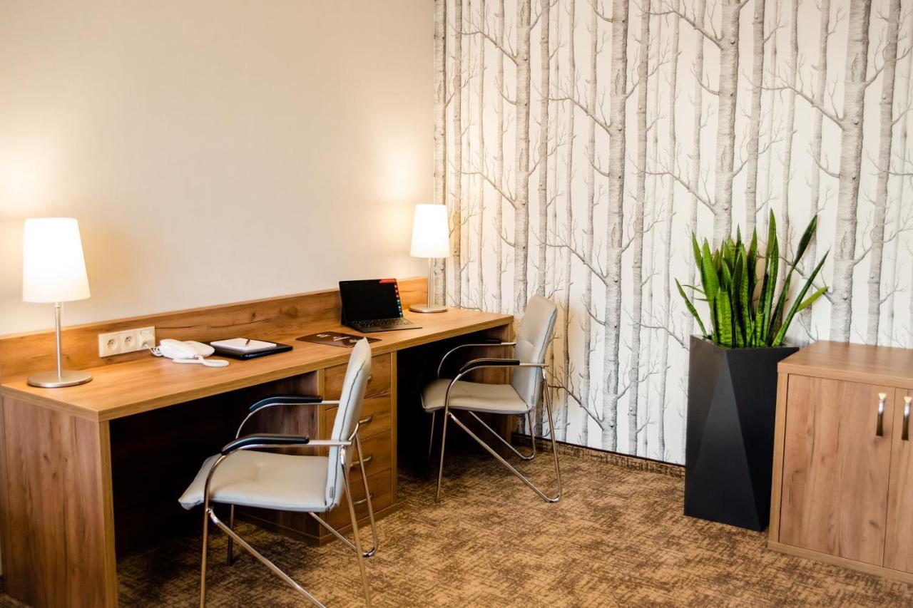 Apart Hotel 12 Жешув Экстерьер фото